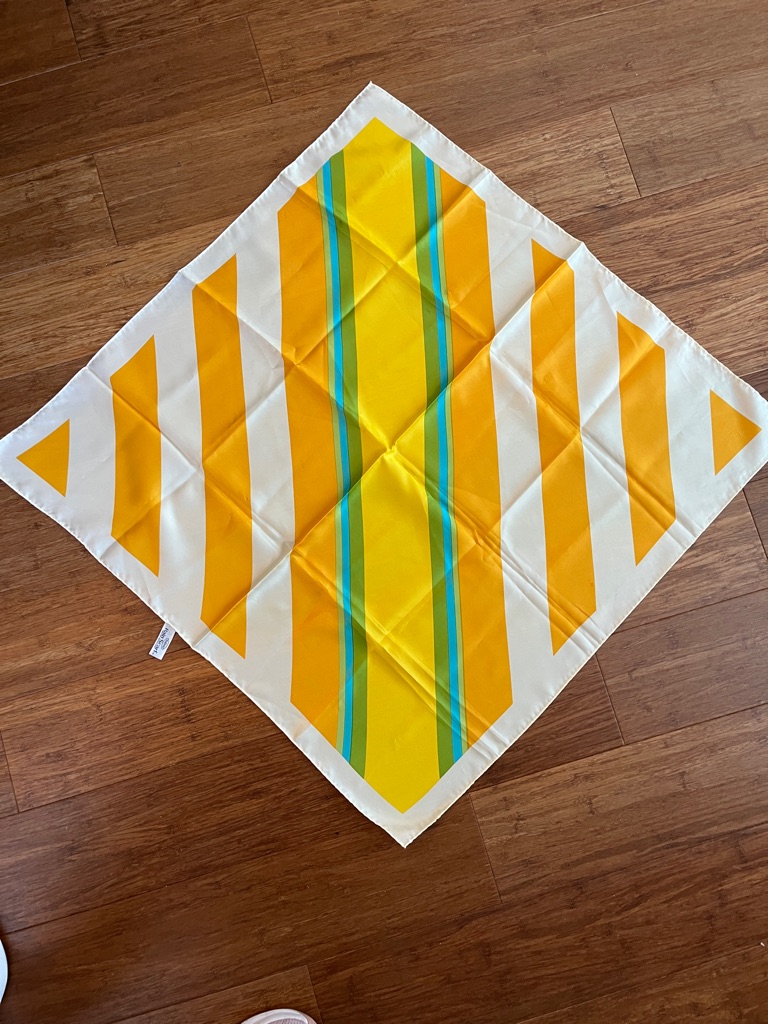 Totes Rain Scarf Yellow And White Graphic Silk Scarf Vintage Rare Made In Japan